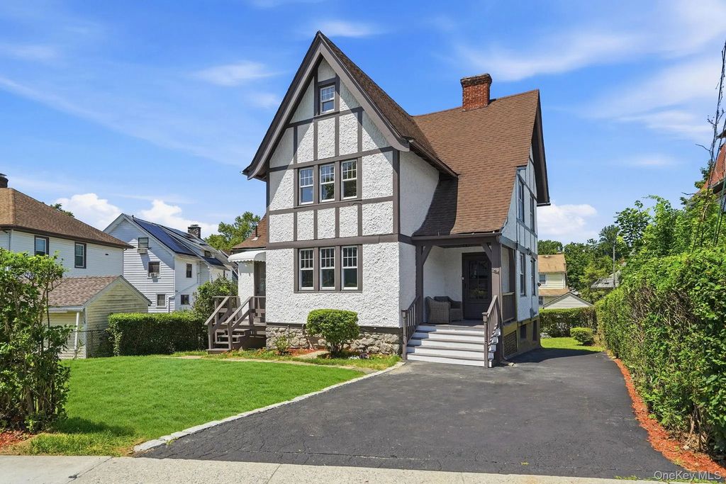 184 W Post Road, White Plains