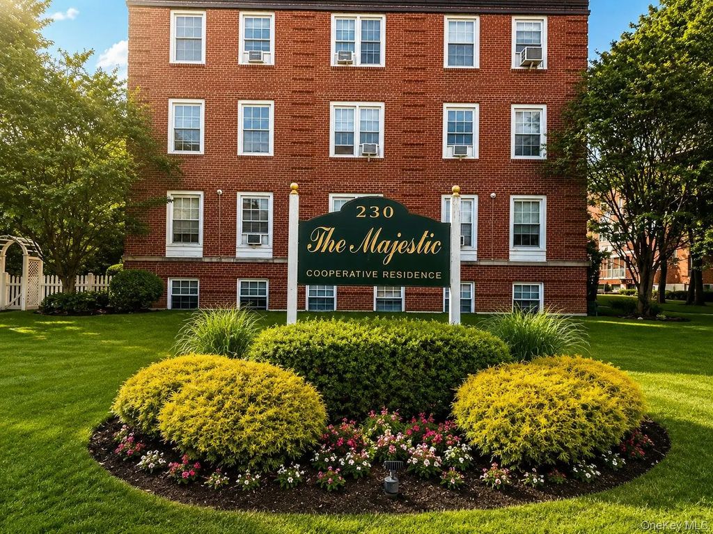 230 Central Avenue # 1-c, Lawrence
