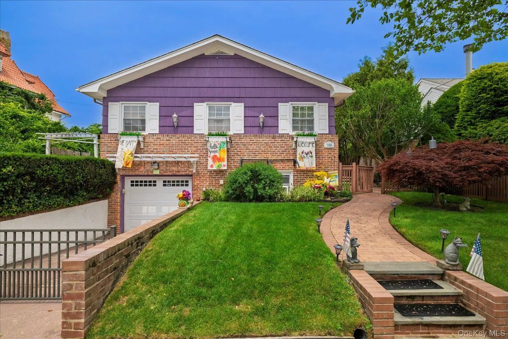 159 W Olive Street, Long Beach
