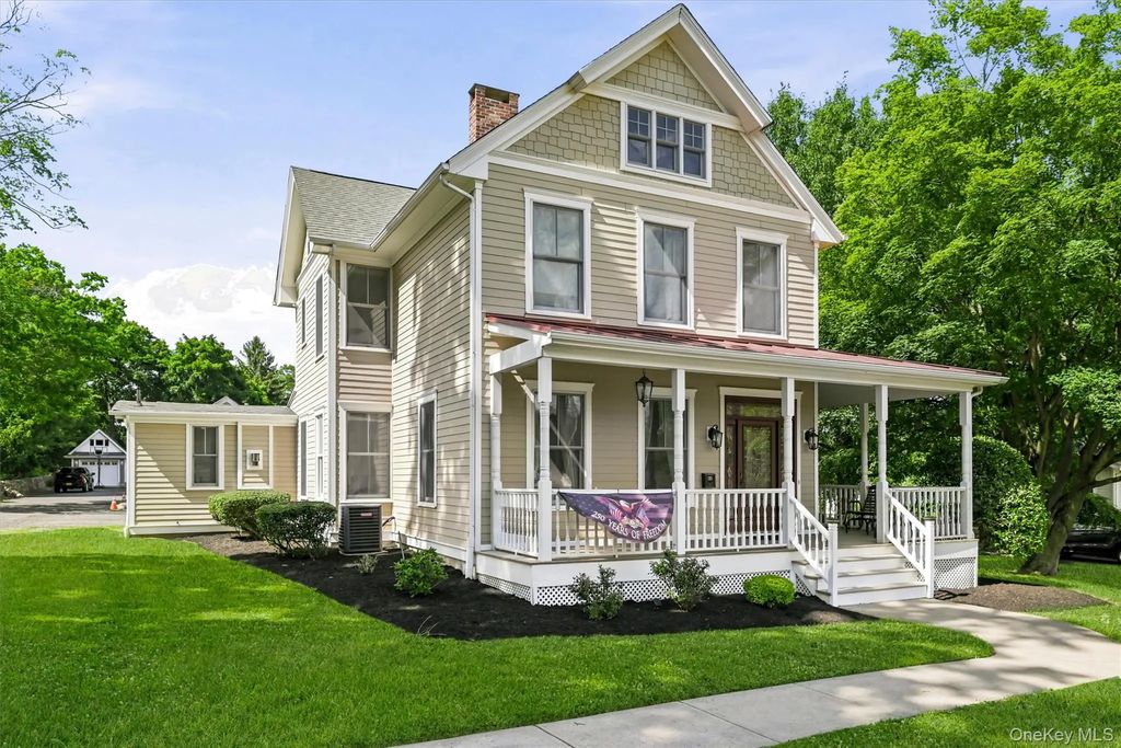 68 E Erie Street, Blauvelt