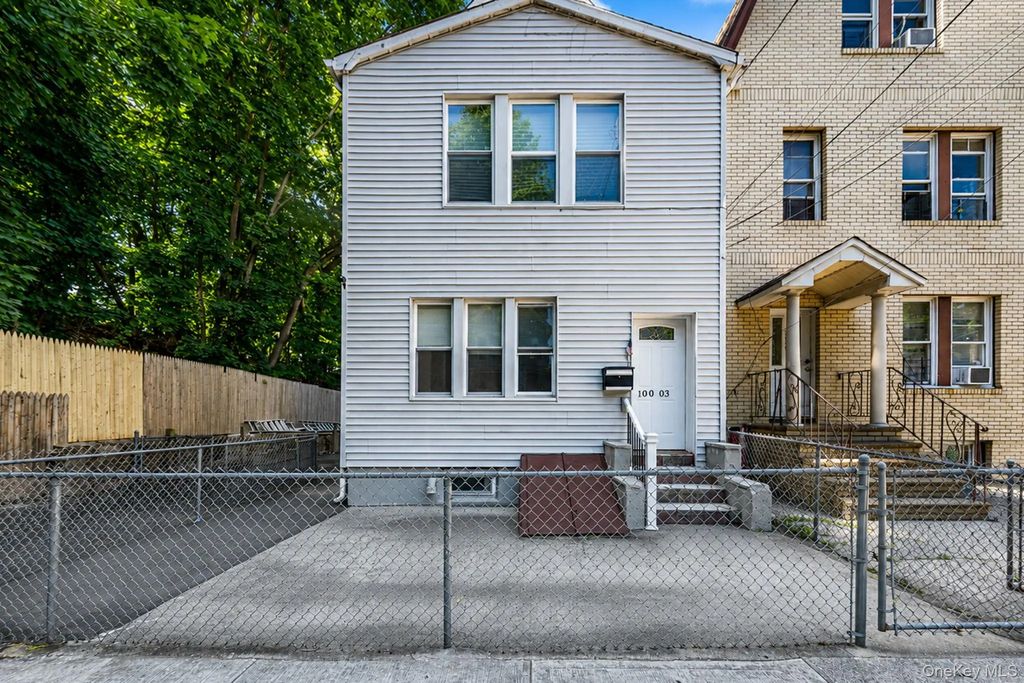 10003 88th Avenue, Richmond Hill