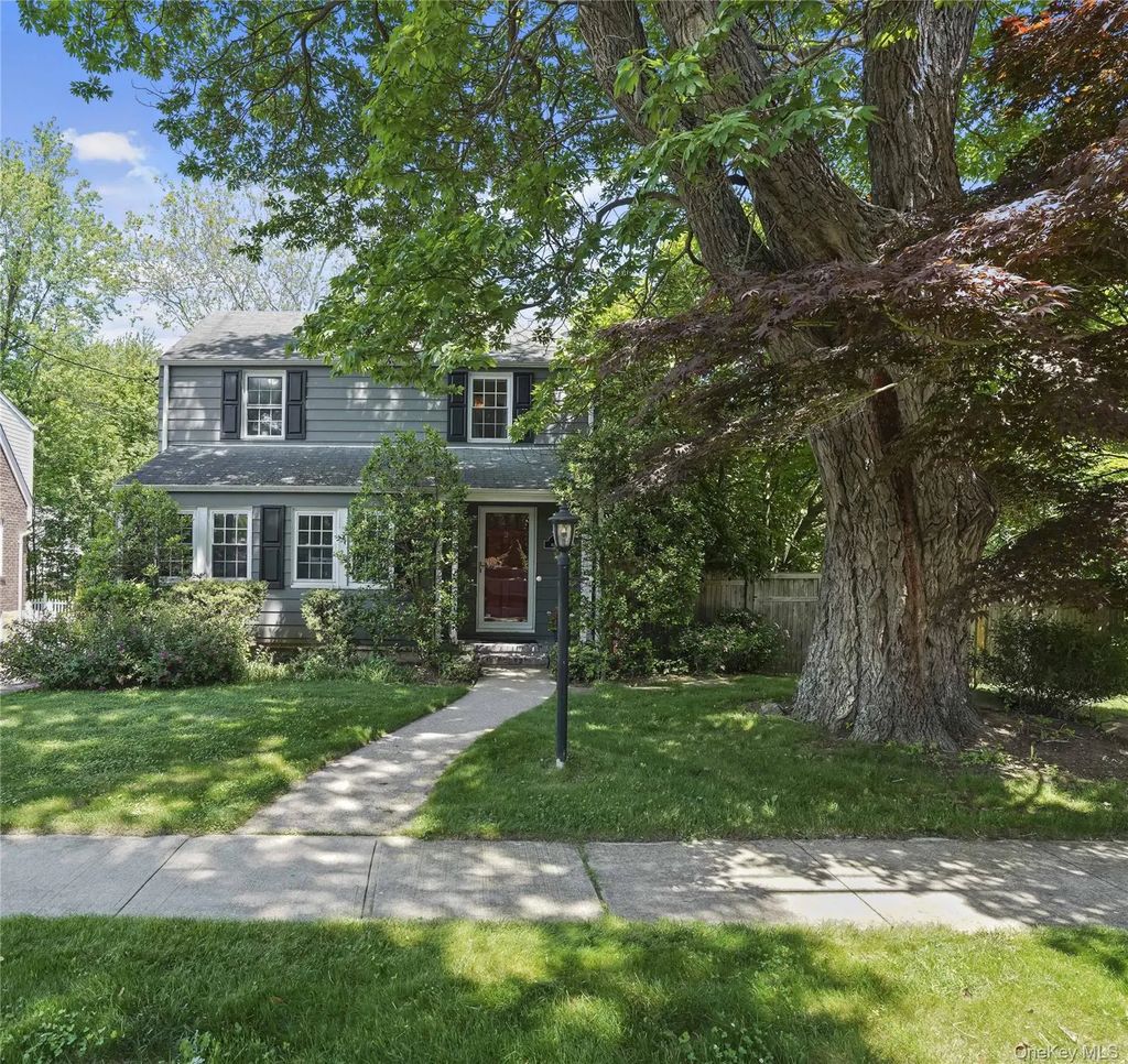 9 Whittier Street, Hartsdale