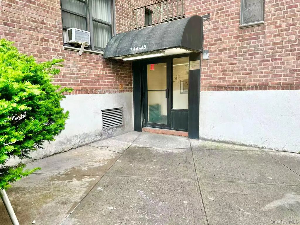 144-46 38th Avenue # 2f, Flushing