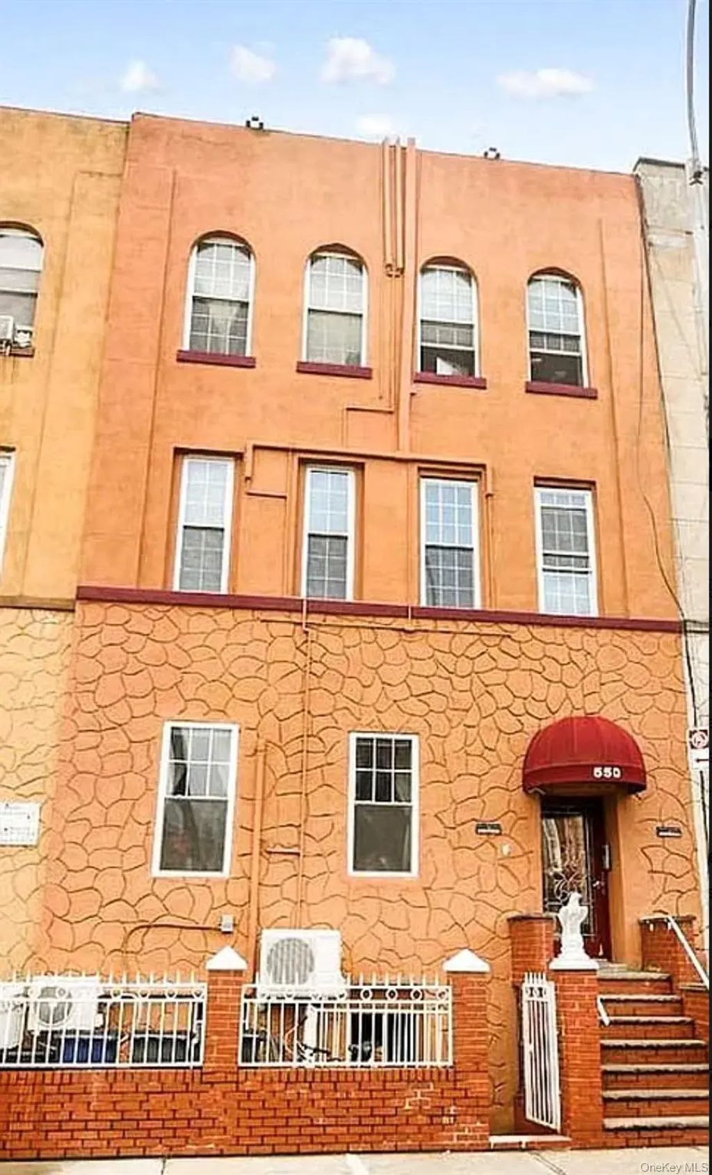 550 Hart Street, Brooklyn