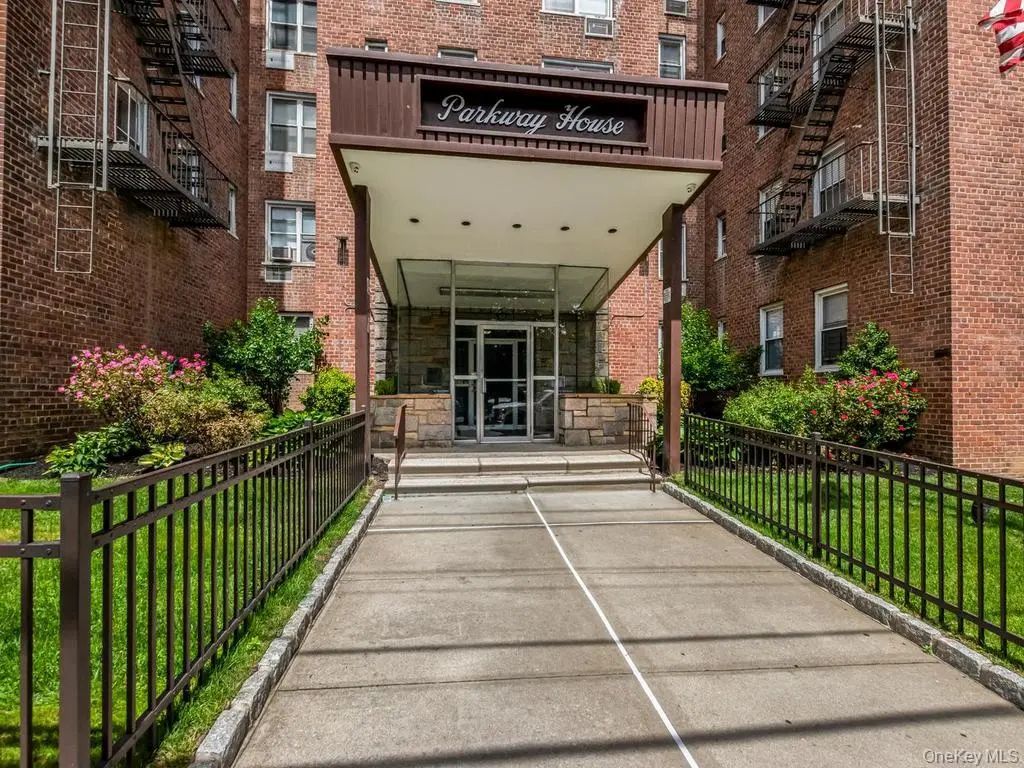 61 Bronx River Road # 3b, Yonkers