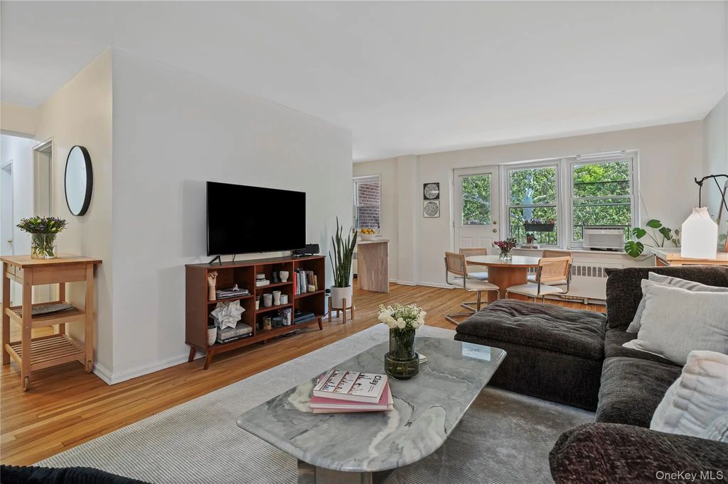 110 Draper Lane # 2ds, Dobbs Ferry