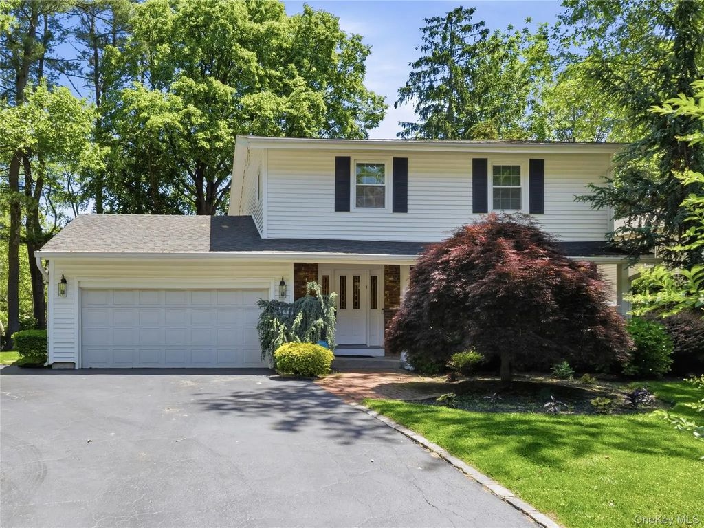 161 Cow Neck Road, Port Washington