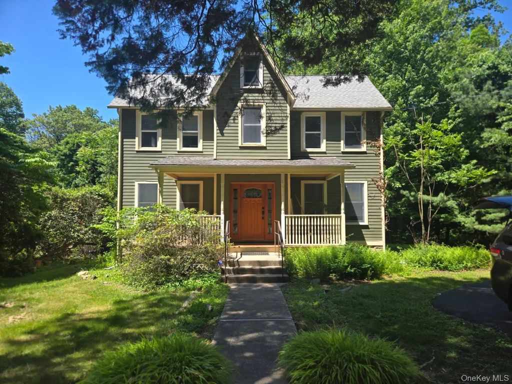 248 N Highland Avenue, Chestnut Ridge