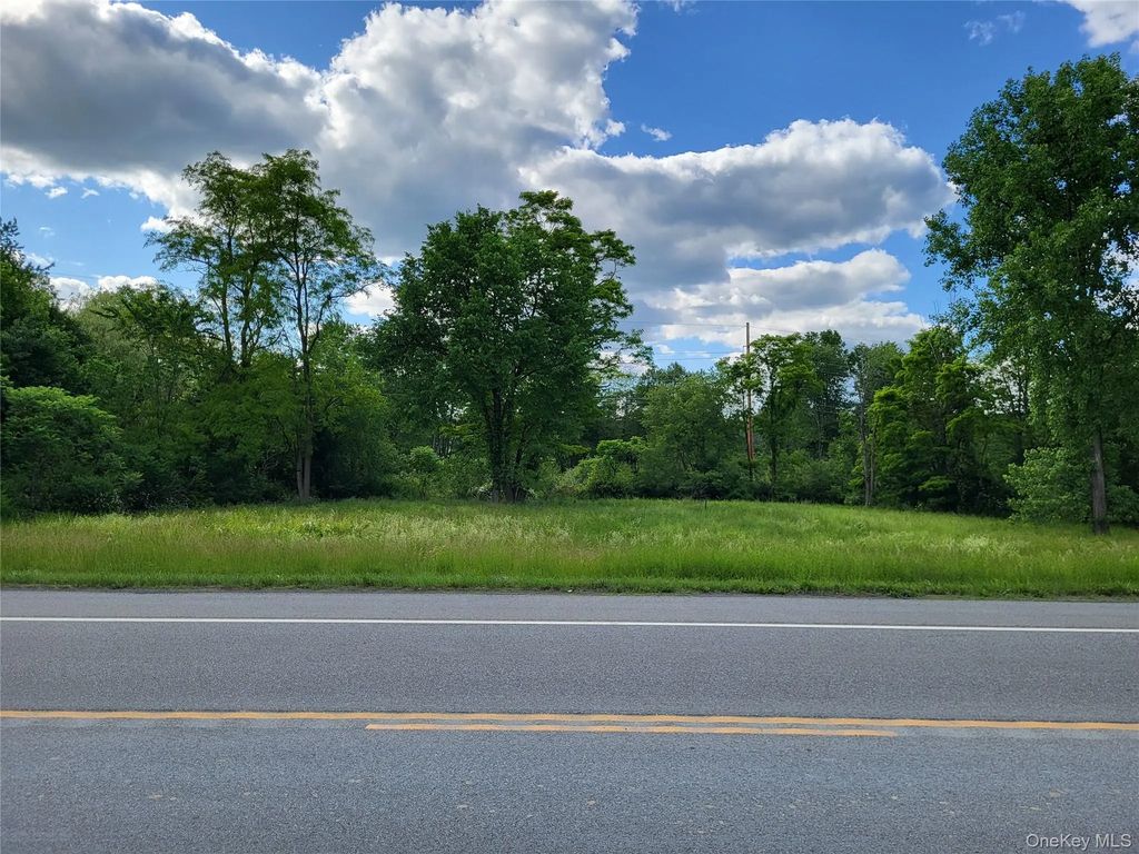 2999 Route 6, Slate Hill