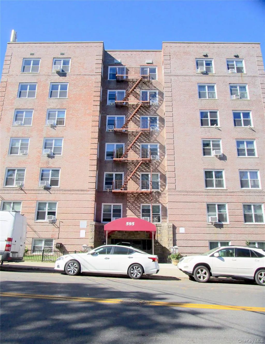 595 Mclean Avenue # 6b, Yonkers