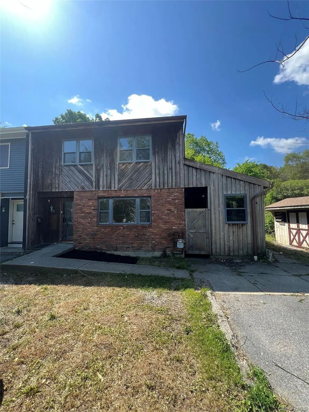 2 S Aspen Road, Middletown