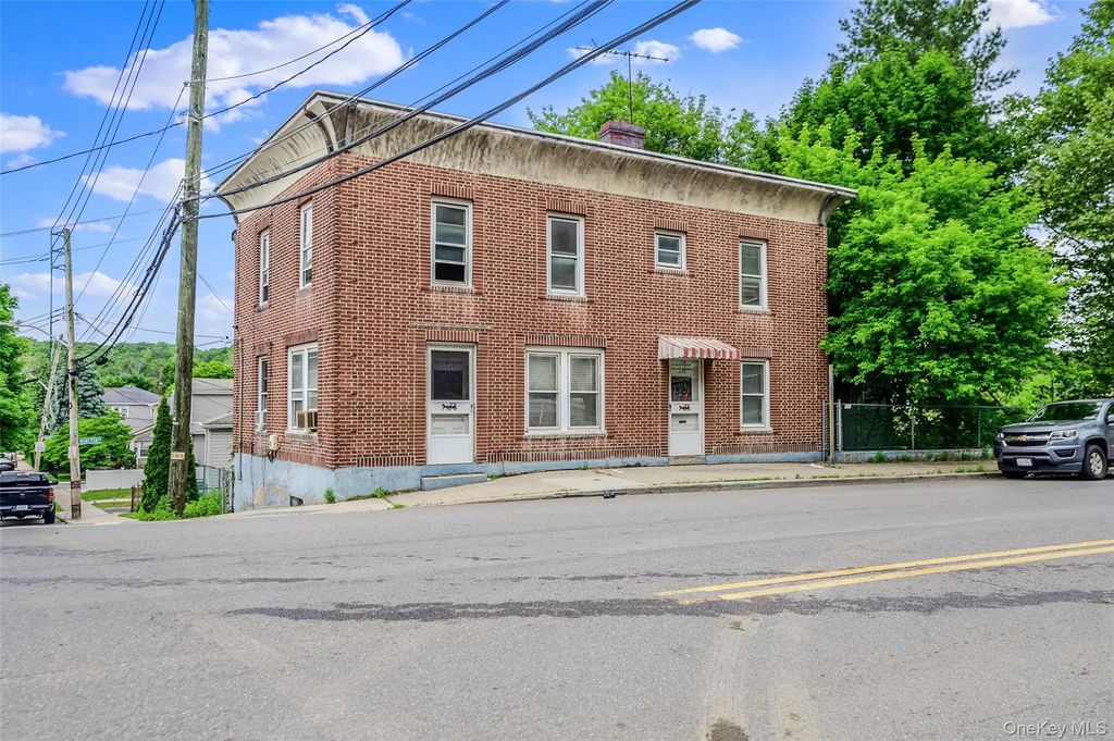 299 Tompkins Avenue, Yonkers