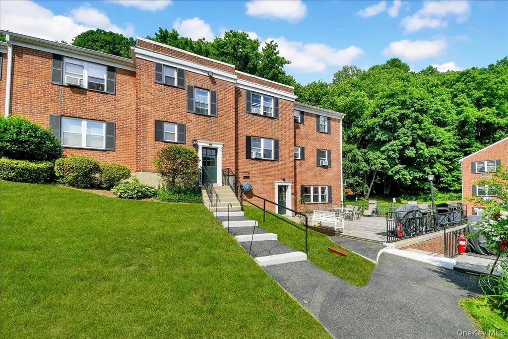 125-3 S. Highland Avenue # C5, Ossining