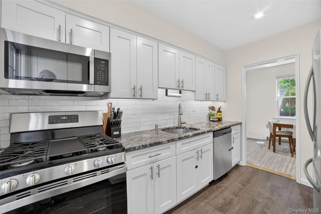 17 Fieldstone Drive # 151, Hartsdale