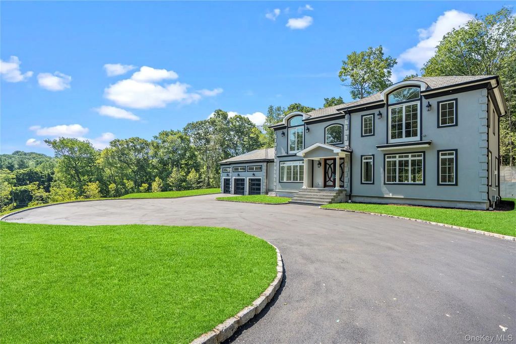 23 Woodbury Road, Woodbury