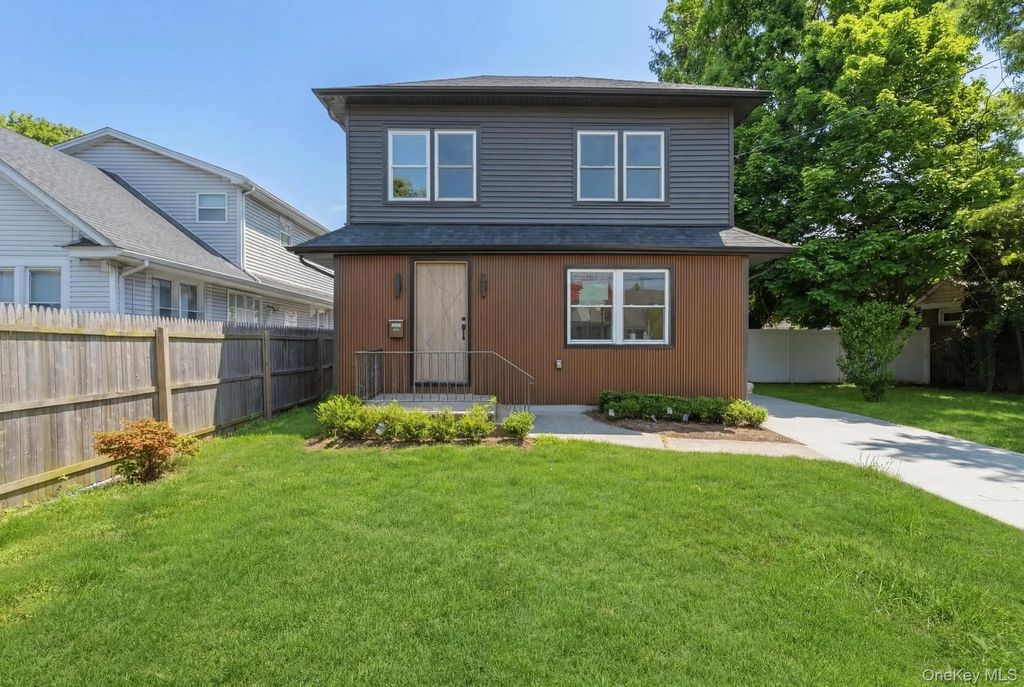 2532 Washington Avenue, Oceanside