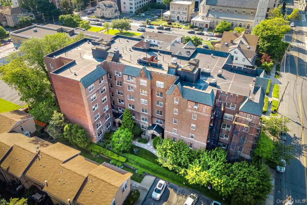 151 Centre Avenue # 5c, New Rochelle