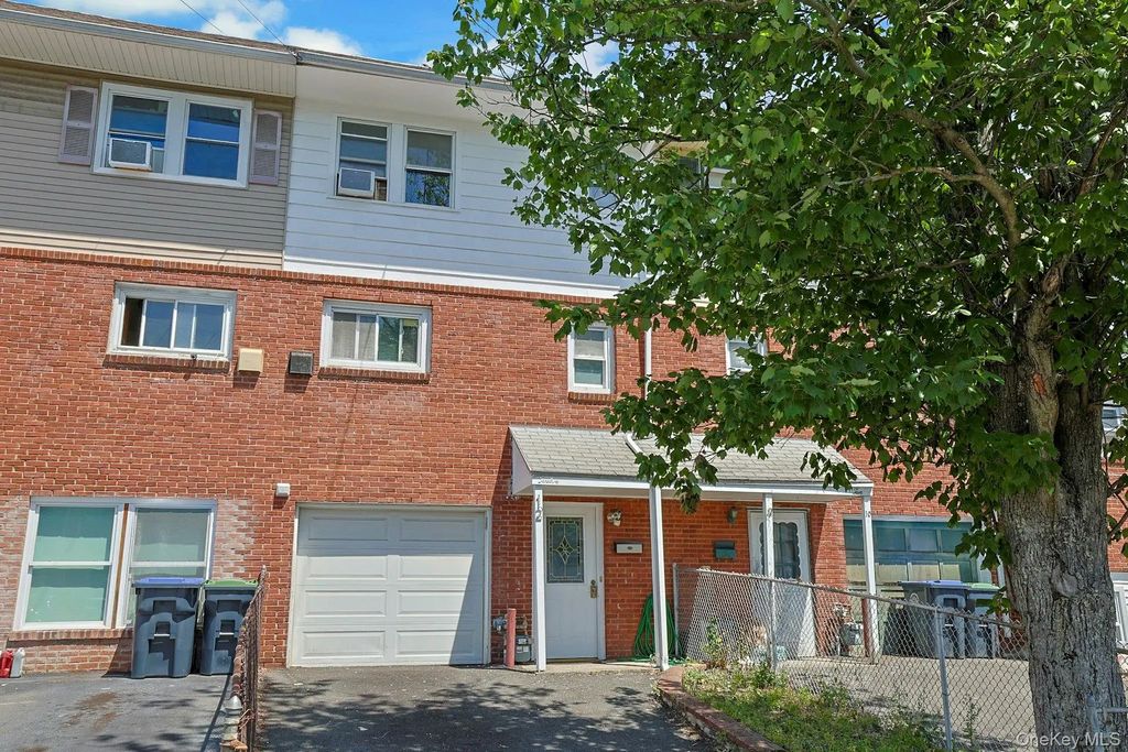 12 Farley Drive, West Haverstraw