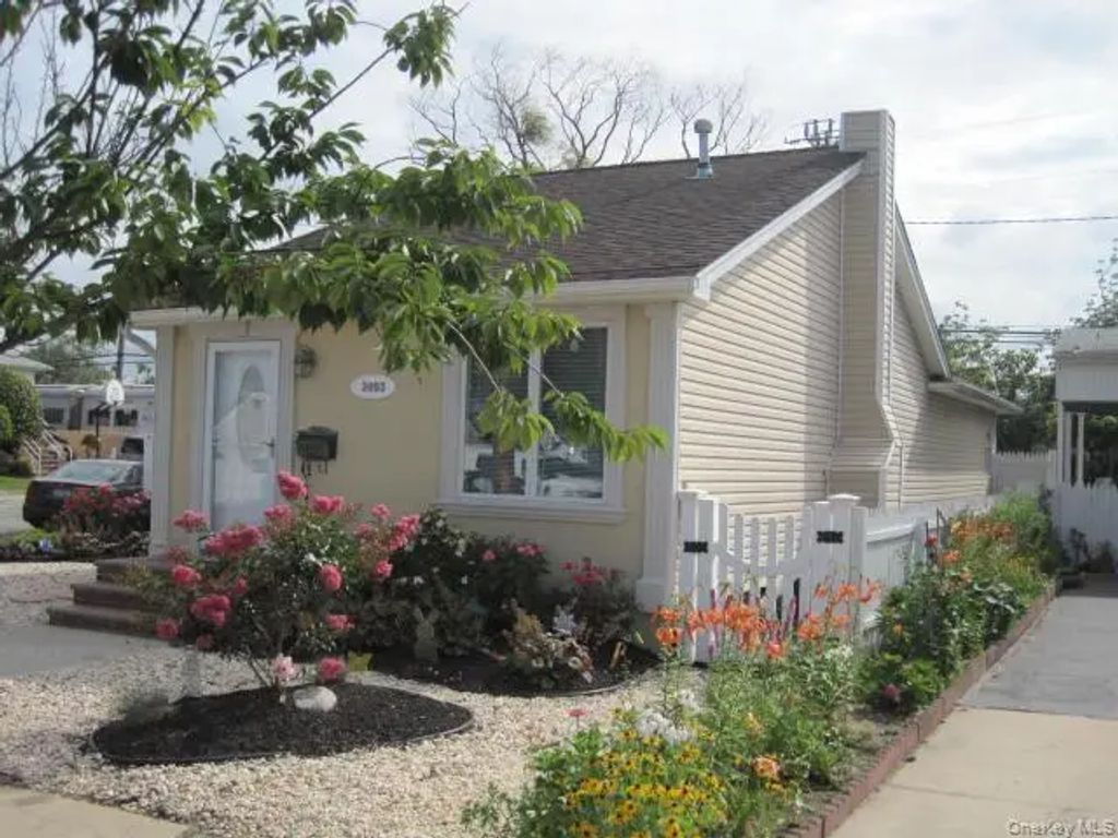 3093 Royal Avenue, Oceanside