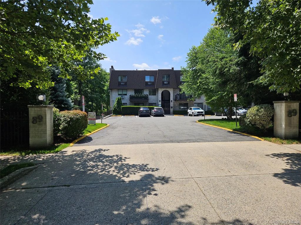 89 N Broadway # 221, White Plains