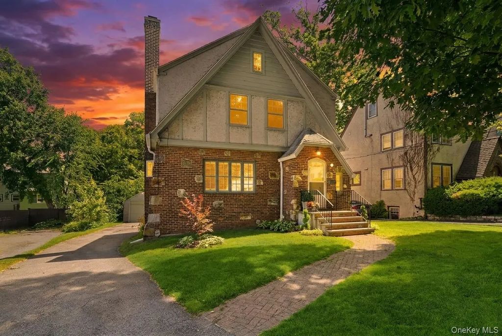 35 Prescott Avenue, White Plains