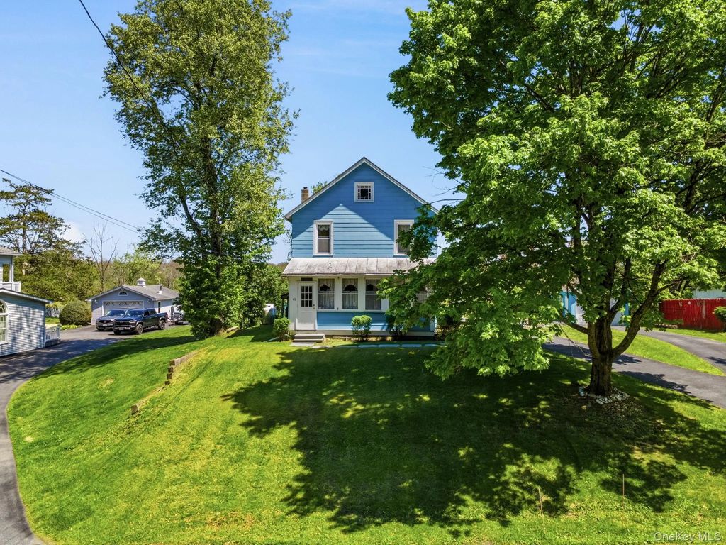 40 Erie Street, Campbell Hall