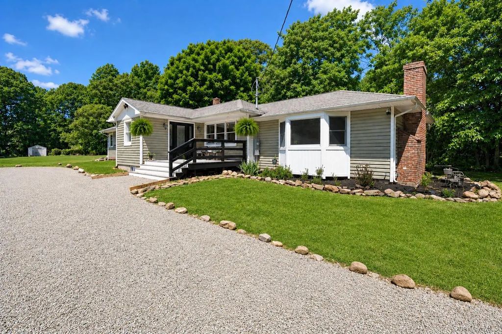 280 Holbrook Road, Ronkonkoma
