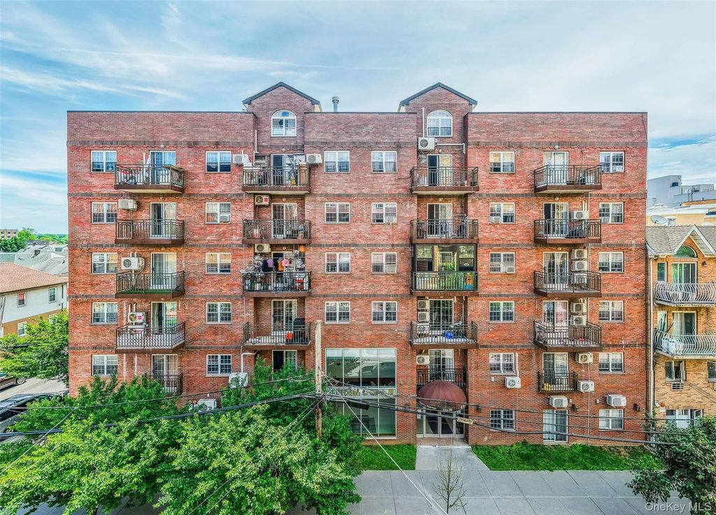 14118 Cherry Avenue # 2c, Flushing