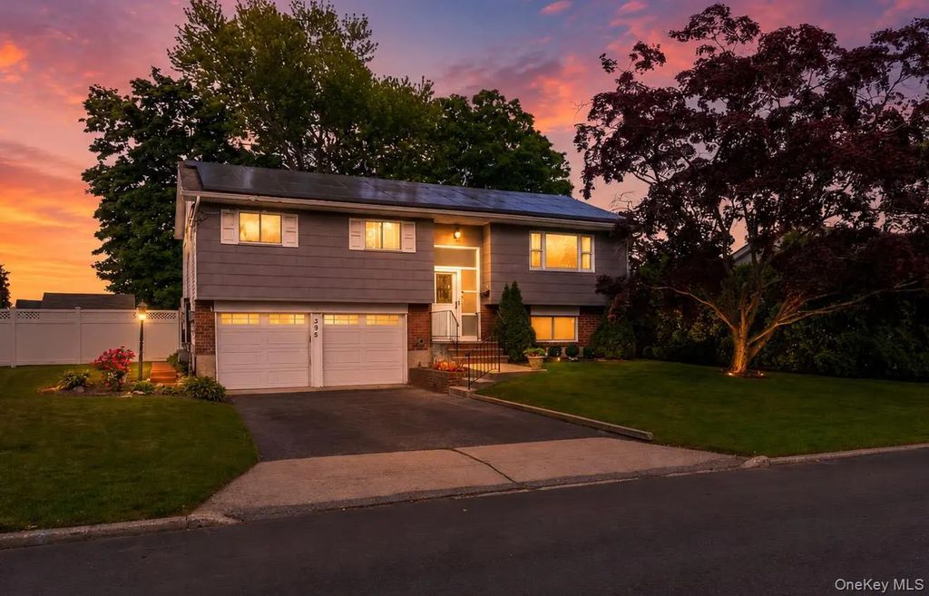 395 Saldane Avenue, North Babylon