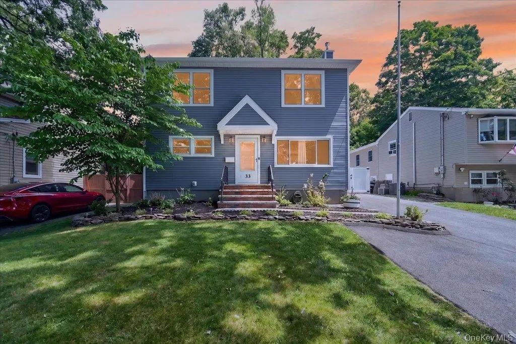33 Terrace Avenue, Suffern