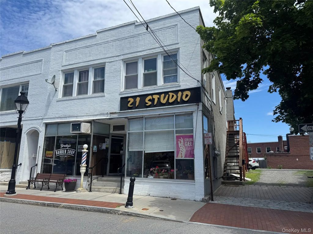 21 King Street # Nail Spa, Chappaqua