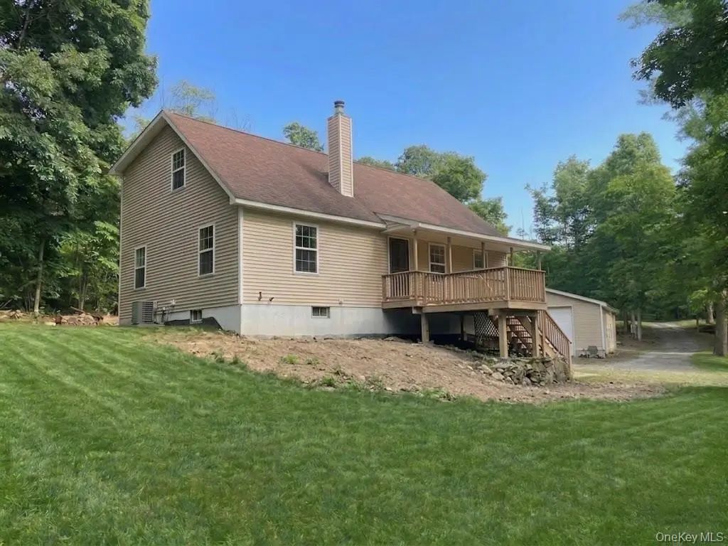176 Downing Road, Pleasant Valley