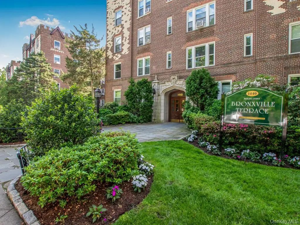1440 Midland Avenue # 5a, Bronxville
