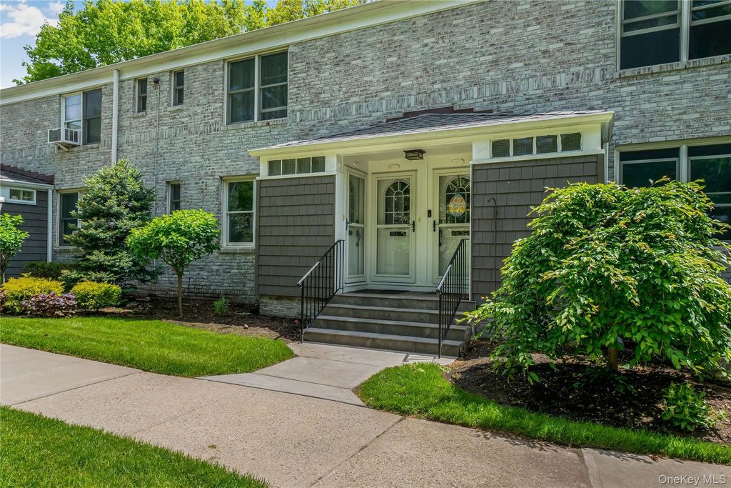 16 Glen Keith Road # L, Glen Cove