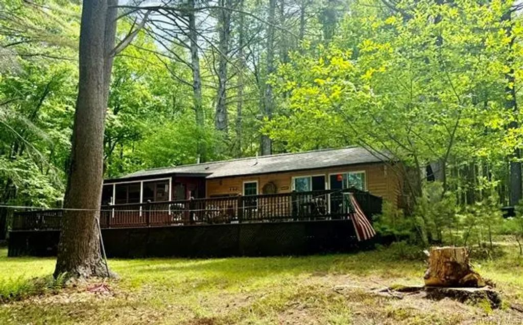 3 Perry Road, Barryville