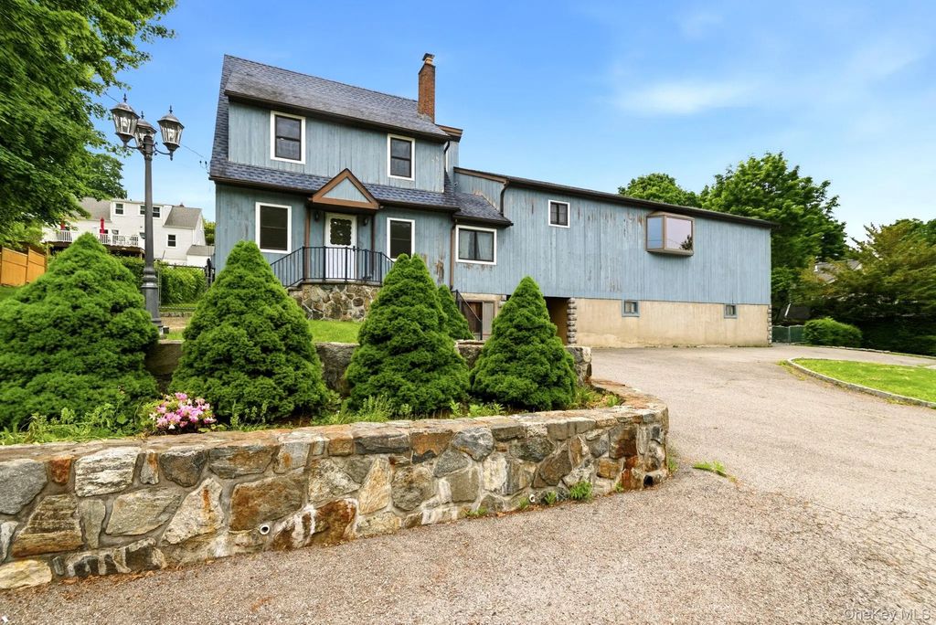 138 Arthur Avenue, Thornwood