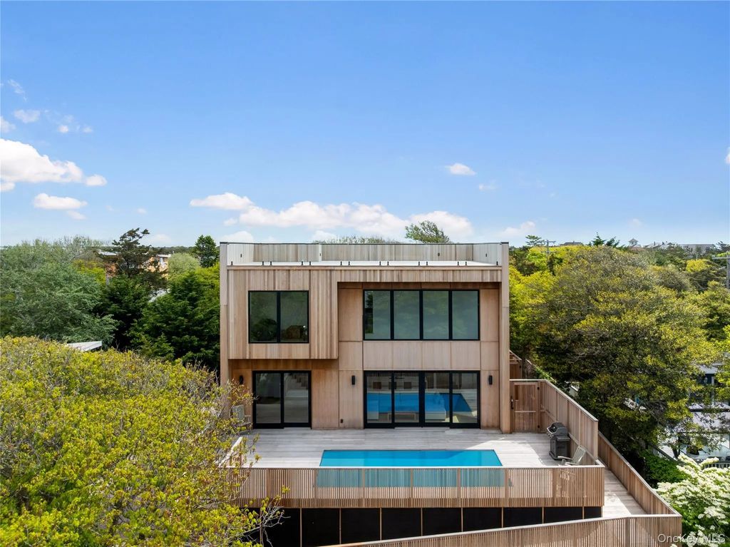 18 Ocean Bay Boulevard, Ocean Bay Park