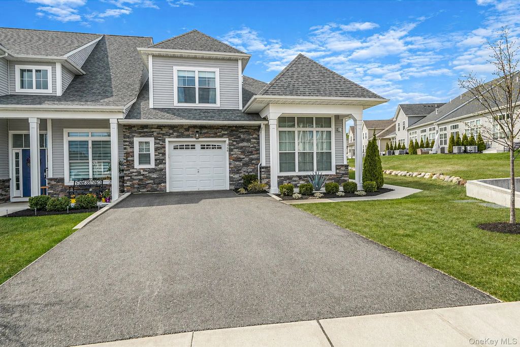 366 Wavell Avenue, Yaphank
