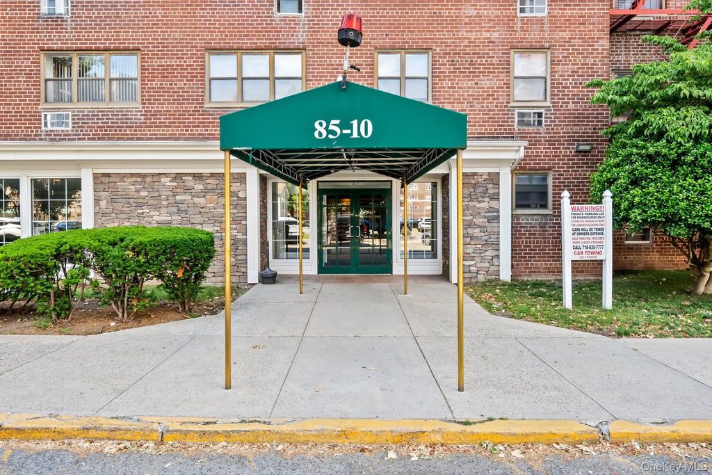 85-10 151 Avenue # 2d, Howard Beach