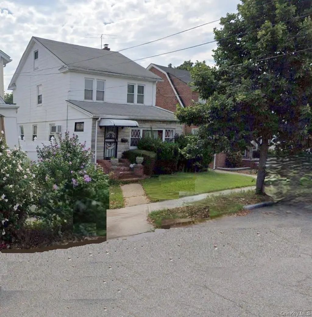 10929 212th Street, Queens Village