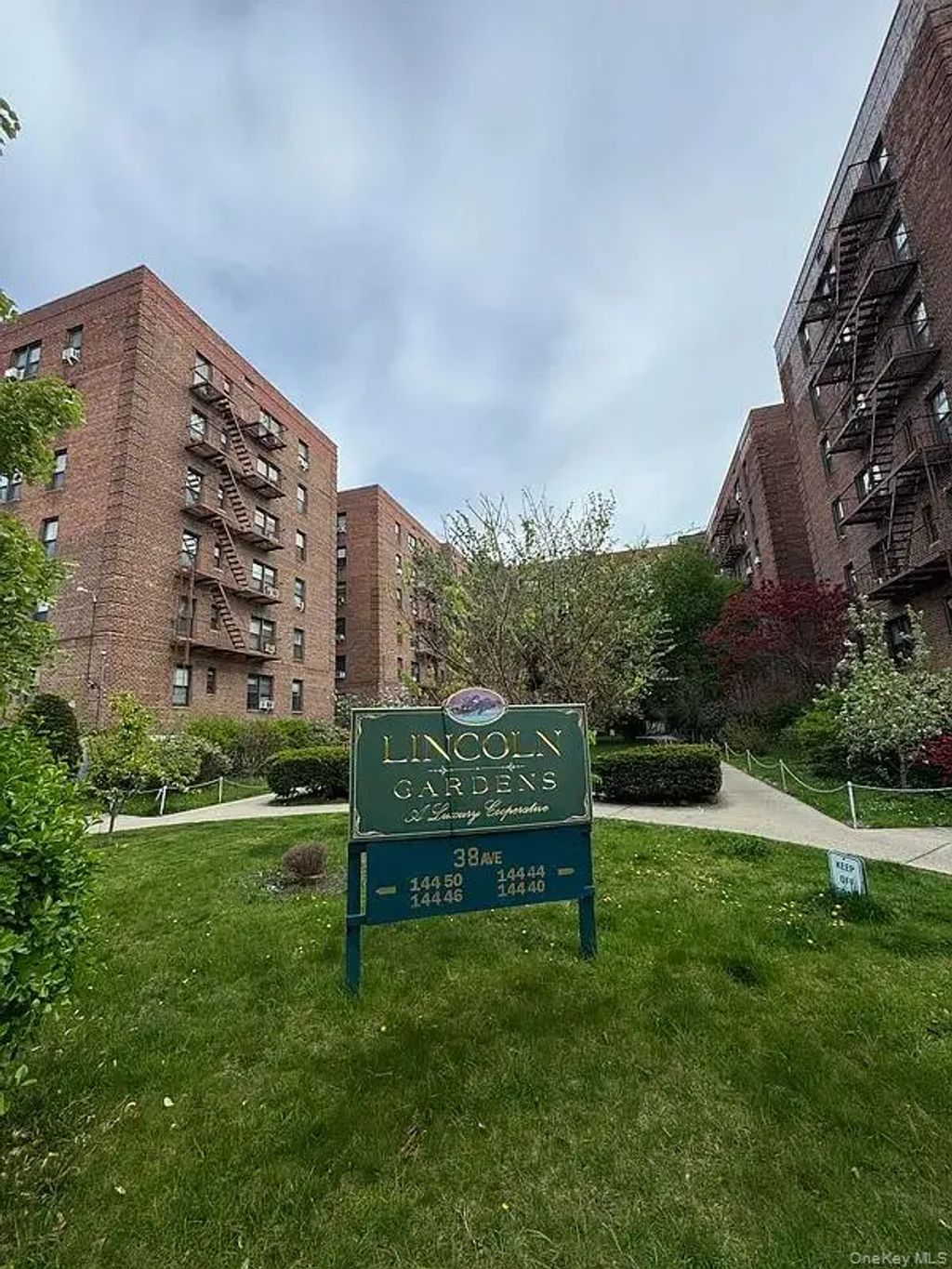 144-46 38th Avenue # 4h, Flushing