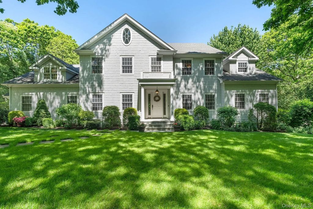 6 Woodruff Lane, Bridgehampton