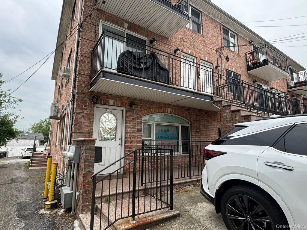 199-08 47 Avenue # 1st Floor, Flushing