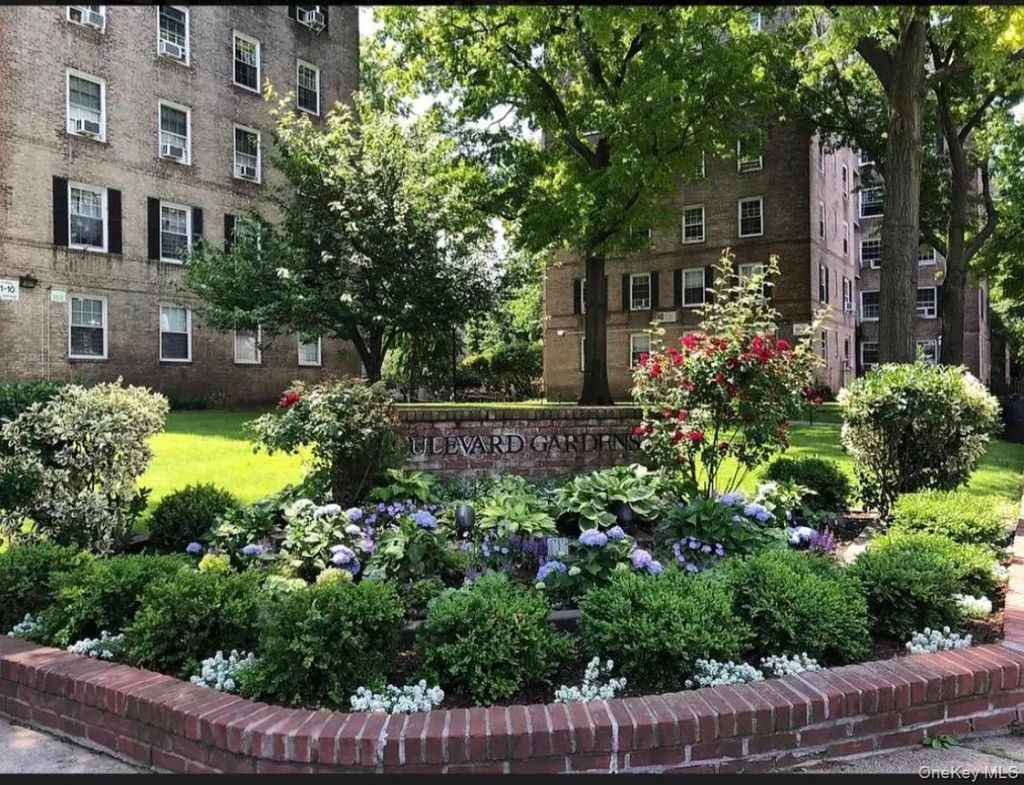 51-34 30 Avenue # 2-j, Woodside