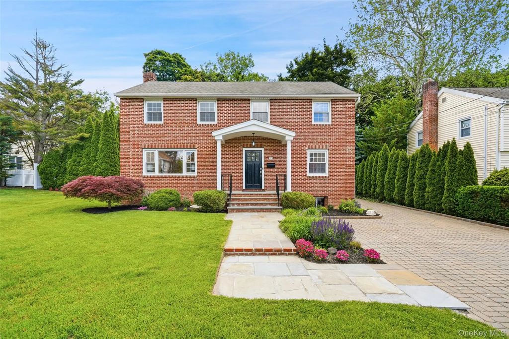 20 Lamesa Avenue, Eastchester
