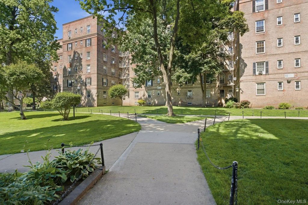 51-42 30th Avenue # 3l, Woodside