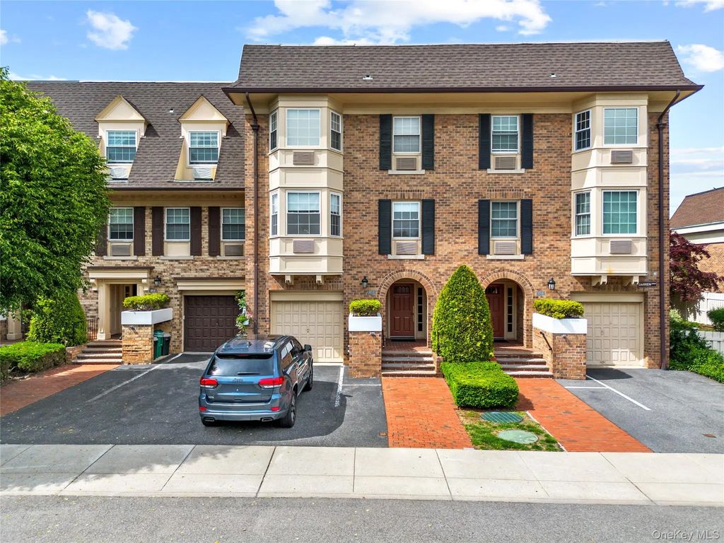 207-23 Darren Drive # 2nd Floor, Bayside