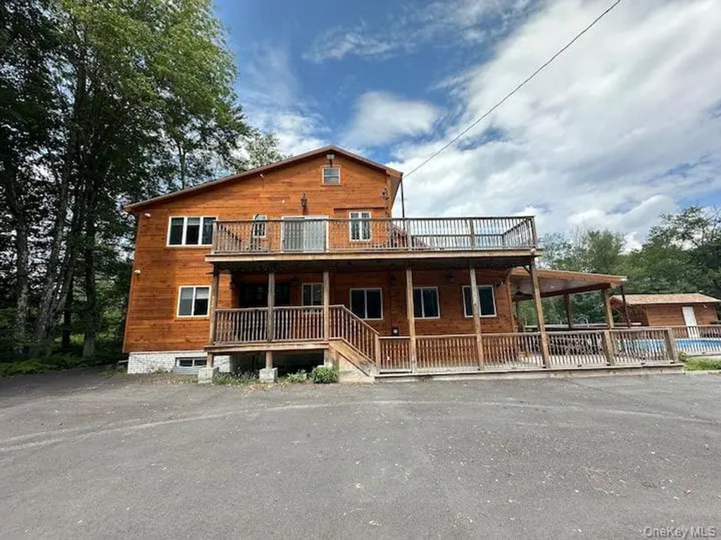 84 Mongaup Road, Hurleyville