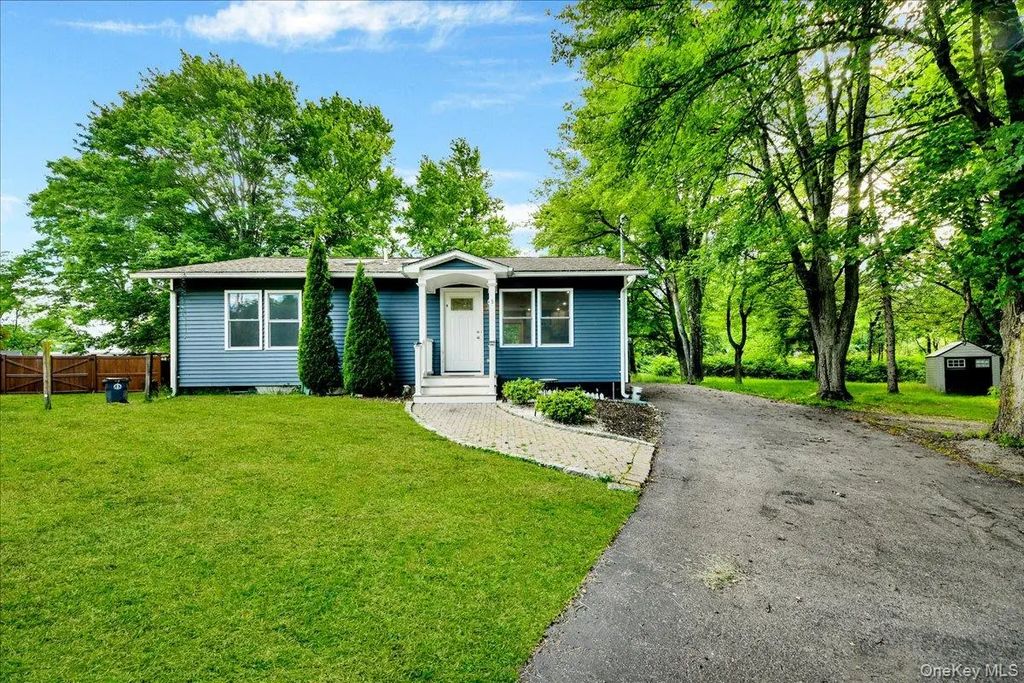 9 Hillside Close, White Plains