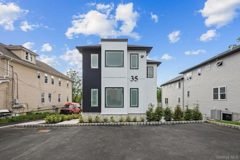 35 Prospect Street # 113, Spring Valley